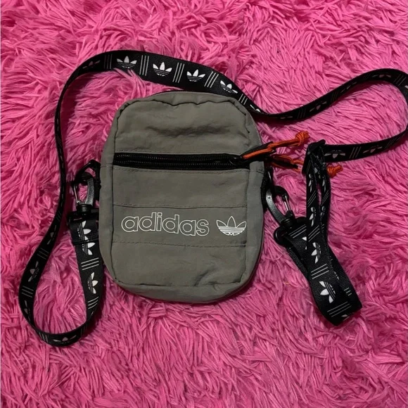 Adidas Adjustable Crossbody Bag - Picture 2 of 6
